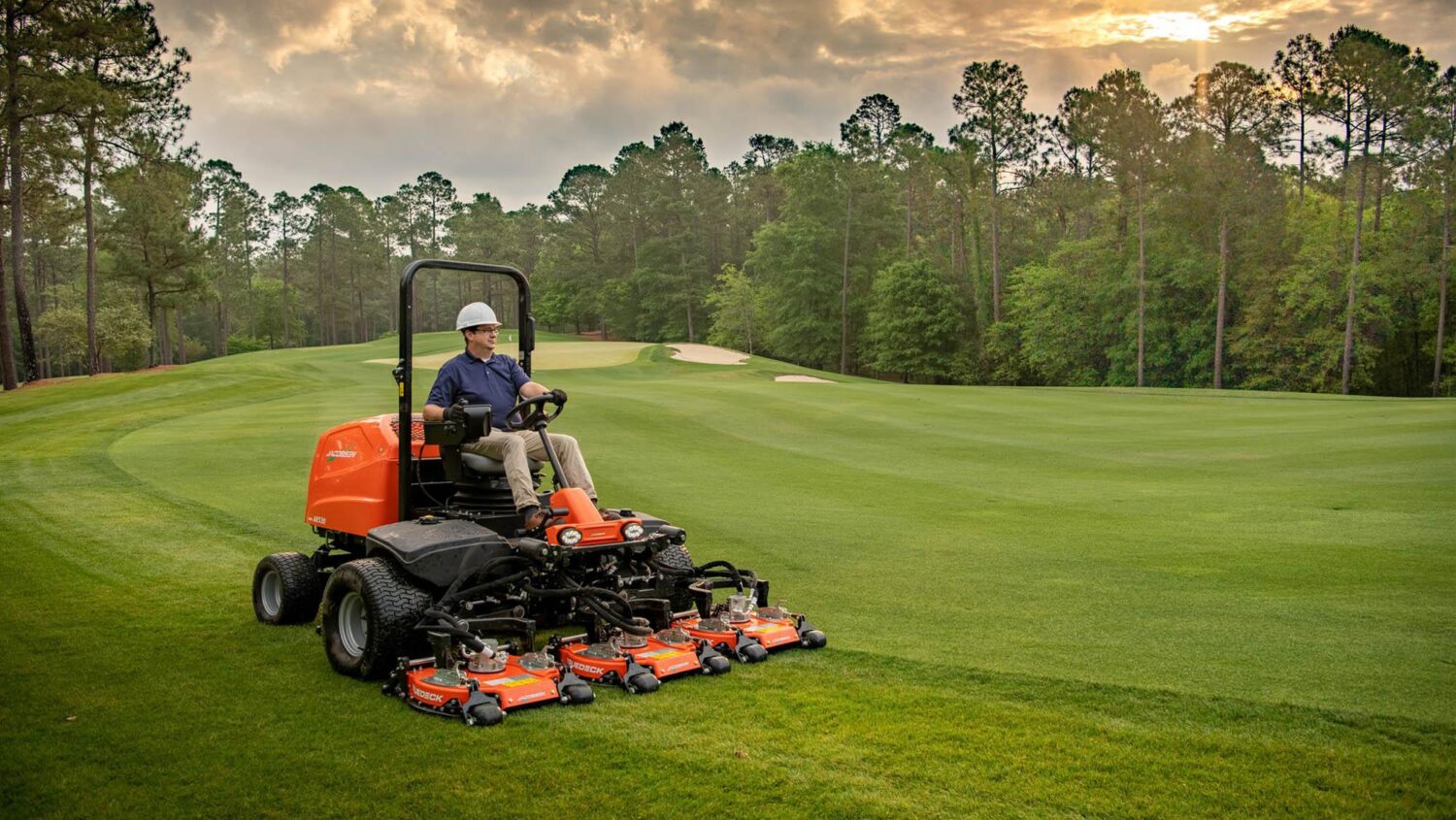 Jacobsen AR530 4