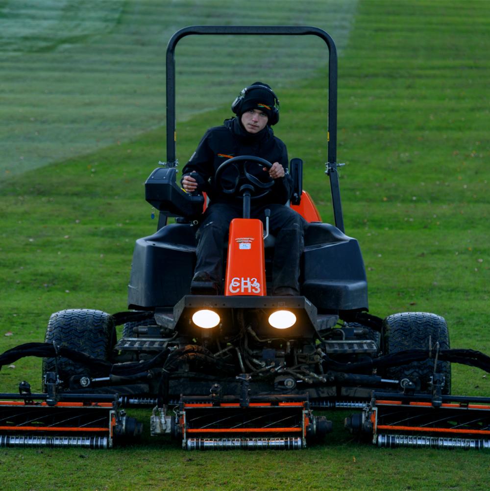 Jacobsen LF570 T4I (NON-ULSD) 1