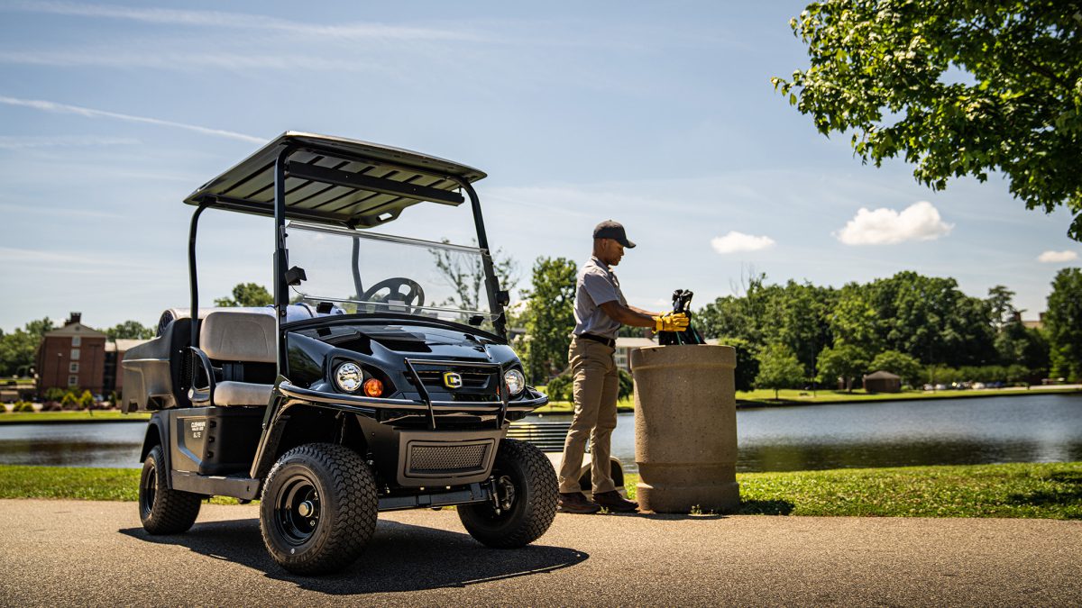 Cushman Hauler 800 2