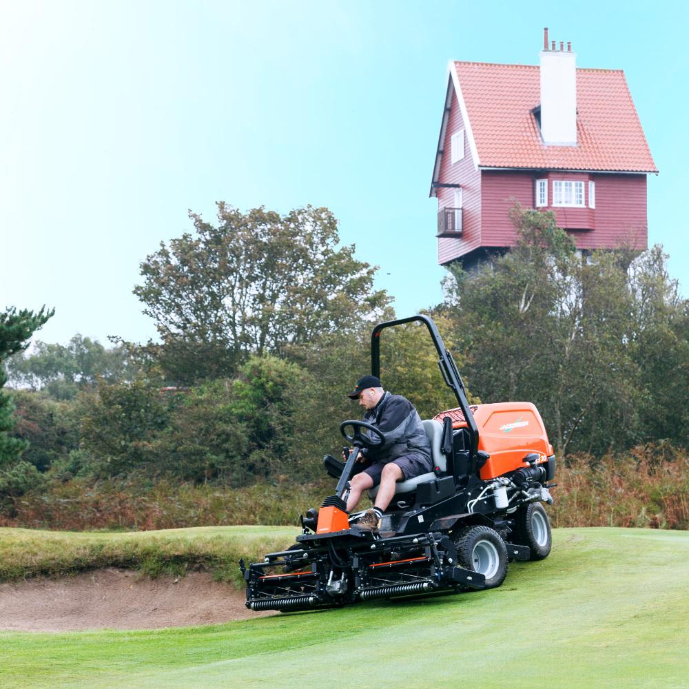 Jacobsen TR320 1