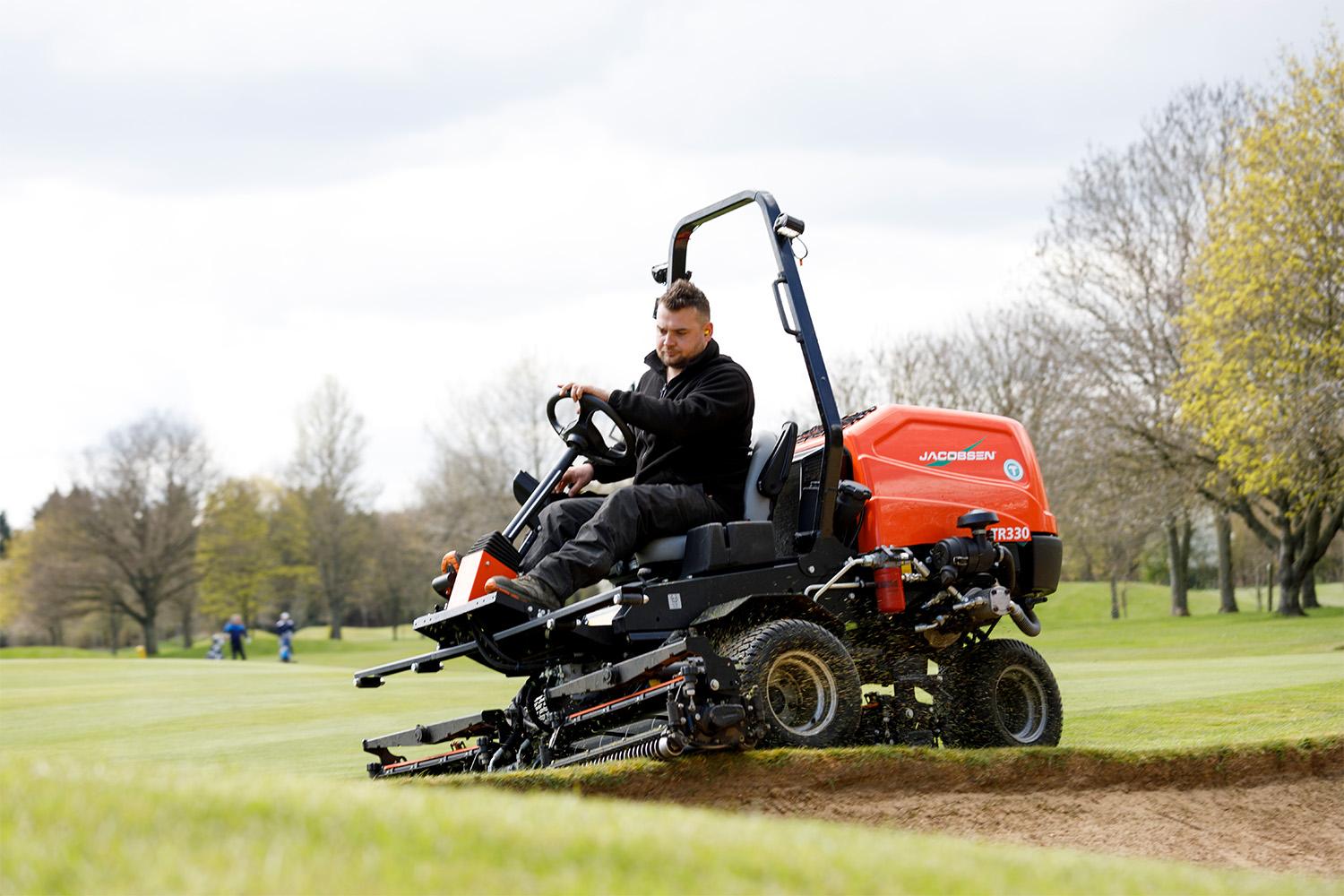 Jacobsen TR330 5