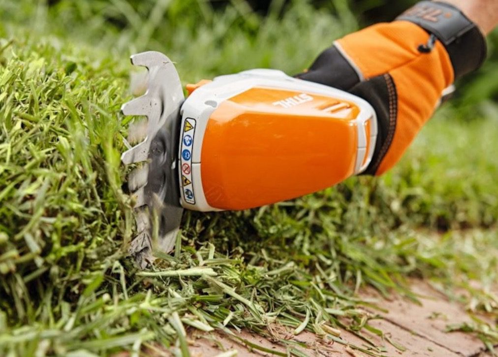 STIHL Hedge Trimmers Battery HSA 26