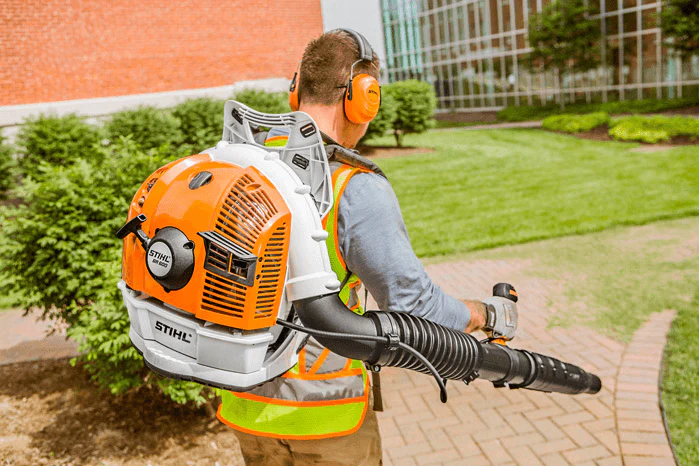 STIHL Leaf Blowers & Vacuum Shredders